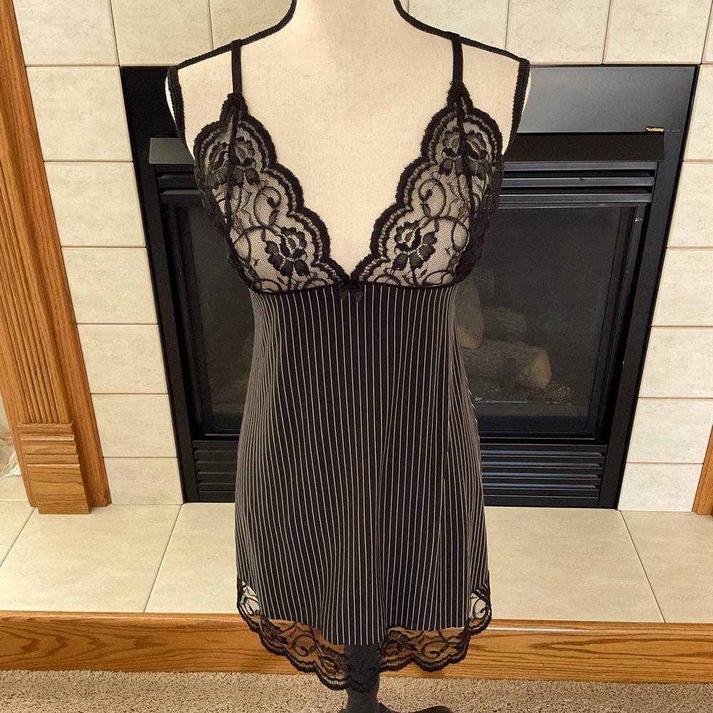 Dreamgirl Gangster Stripe Lace Baby Doll Sleepwear, Women’s Sz 1X/2X